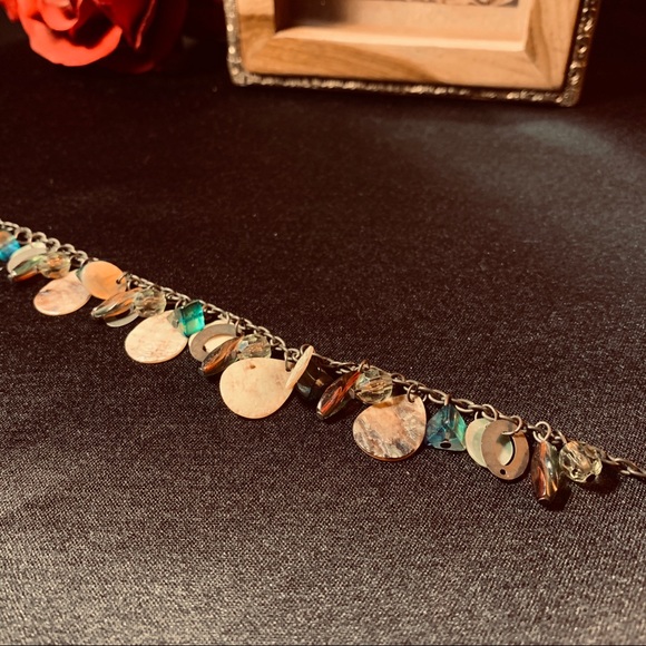 2/$20 Blue Yellow Glass Beads MOP Shell Necklace - Picture 8 of 9